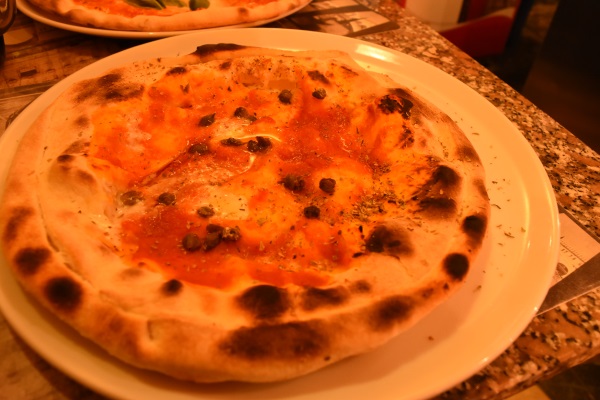 Monterosso pizza